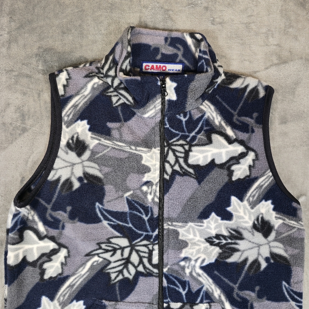 Camo Camouflage Fleece Vest Woman's Size 12 - Picture 2 of 5